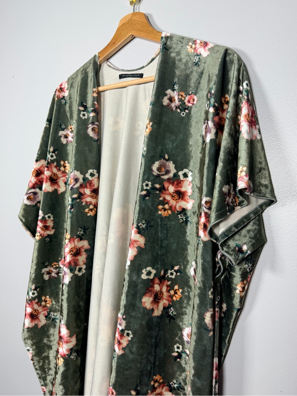 Do Everything in Love Velvet Floral Kimono Olive Whimsigoth Boho One Size - Picture 6 of 14
